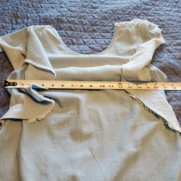 Express Sz Medium Blue Chambray Flutter Sleeve Open Back with Adj Knot Tie - Picture 4 of 7